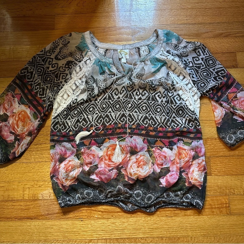 Fig & Flower Top Womens Small Sheer Floral Print Blouse(A1 - Picture 2 of 12
